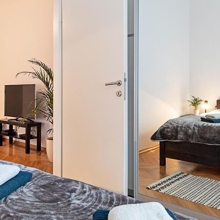 Modern Spacious 3Bdr Apartment In Heart Of ซาเกร็บ ภายนอก รูปภาพ