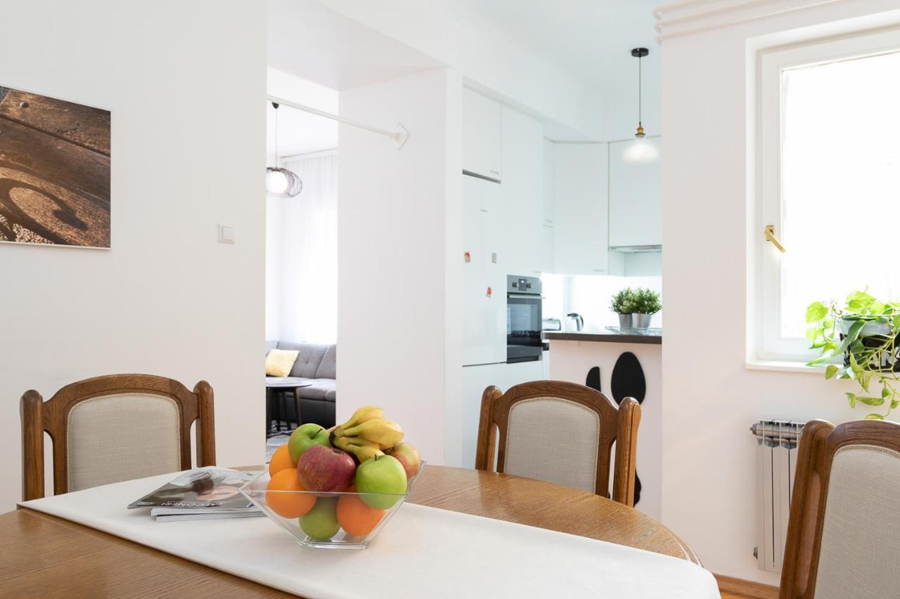Modern Spacious 3Bdr Apartment In Heart Of ซาเกร็บ ภายนอก รูปภาพ